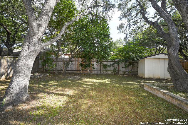Image 27 of 28 For 9507 Brook Green
