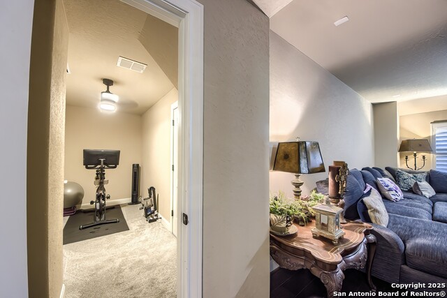 Image 25 of 36 For 19023 Salado