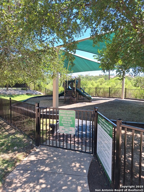 Image 35 of 36 For 19023 Salado