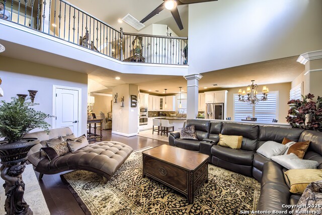 Image 8 of 36 For 19023 Salado