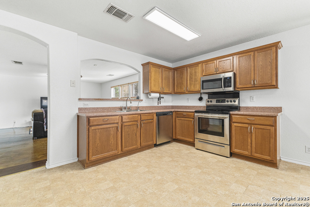 Image 12 of 30 For 3941 Cherry Tree