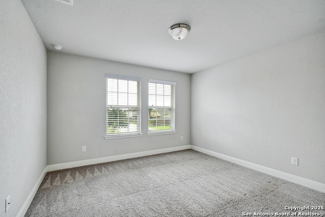 Image 24 of 33 For 8103 Lovela Bend