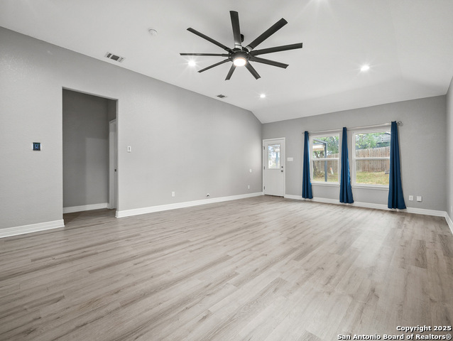 Image 16 of 31 For 6502 Woodstock