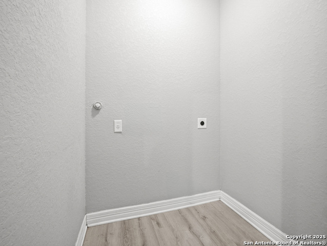 Image 20 of 31 For 6502 Woodstock