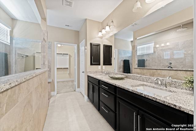 Listing photo id 13 for 12306 Bianca Mill Wy