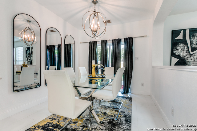Listing photo id 11 for 3519 Sunbird Bay