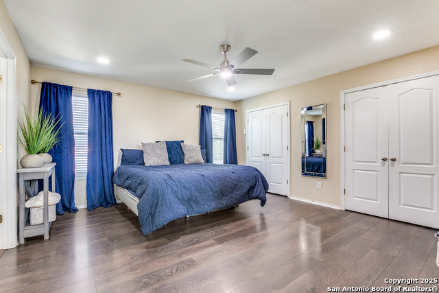 Listing photo id 12 for 3519 Sunbird Bay