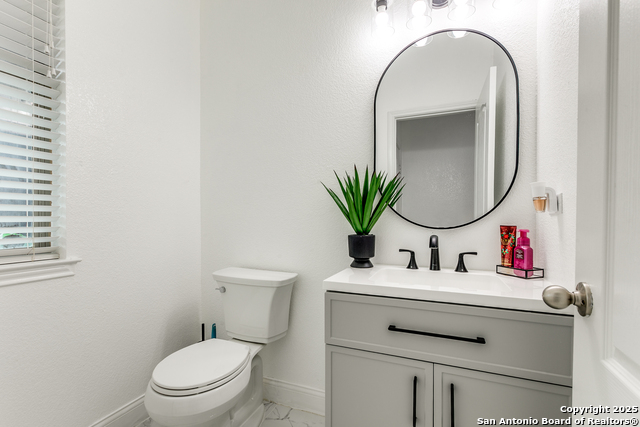 Listing photo id 21 for 3519 Sunbird Bay
