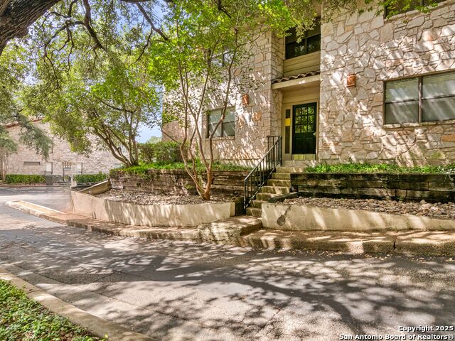 Details for 7738 Chambers  203, San Antonio, TX 78229