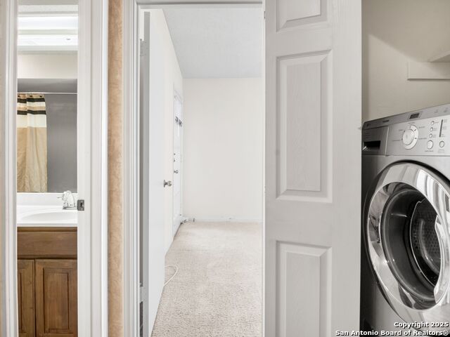 Image 16 of 25 For 7738 Chambers  203
