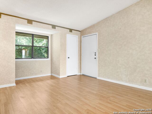Image 3 of 25 For 7738 Chambers  203