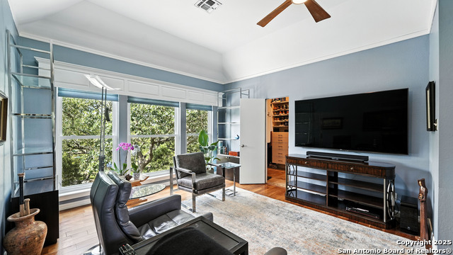 Image 25 of 42 For 731 Vista Ridge