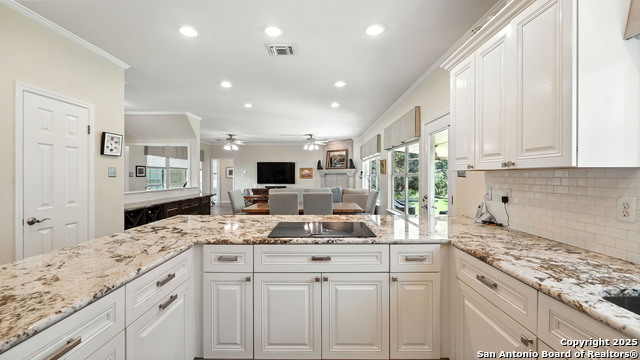 Image 29 of 42 For 731 Vista Ridge