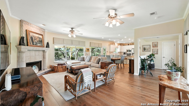 Image 6 of 42 For 731 Vista Ridge