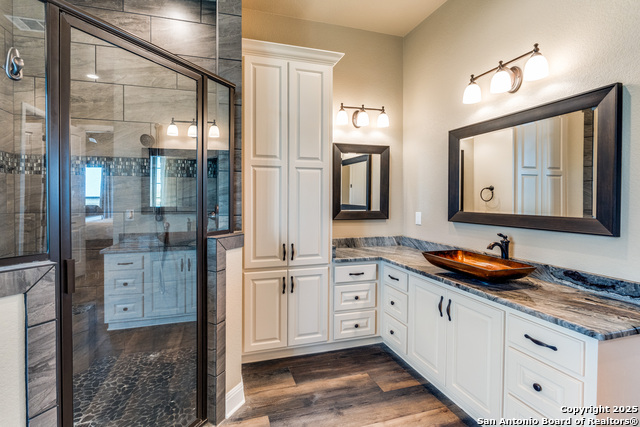 Listing photo id 18 for 3250 Fm 1922