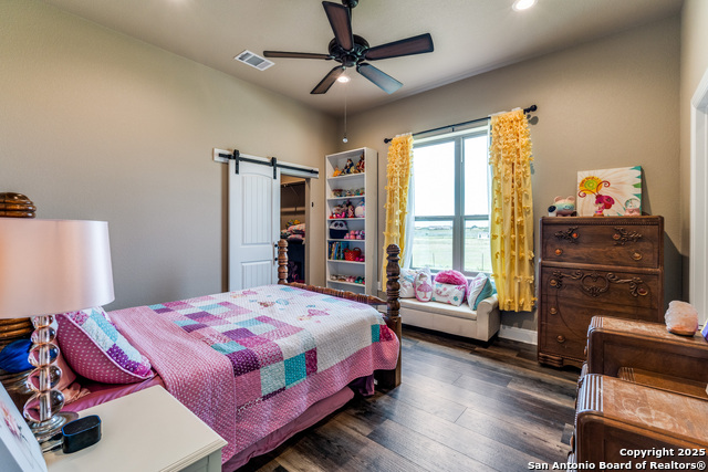 Listing photo id 21 for 3250 Fm 1922