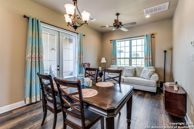Listing photo id 31 for 3250 Fm 1922