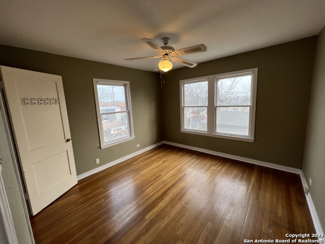Image 16 of 25 For 430 Bryn Mawr Dr