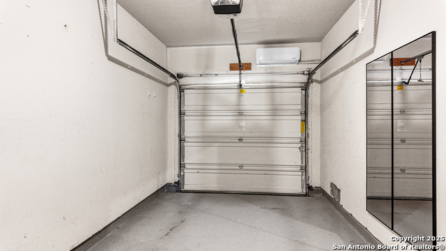 Image 15 of 17 For 6315 Aspen Hl