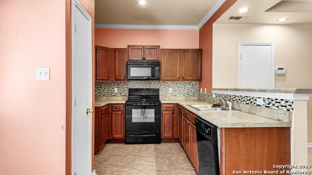 Image 5 of 17 For 6315 Aspen Hl