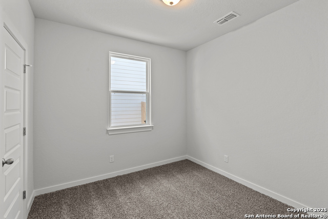 Listing photo id 20 for 14735 Sweet Clover