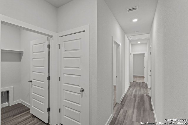 Listing photo id 22 for 14735 Sweet Clover