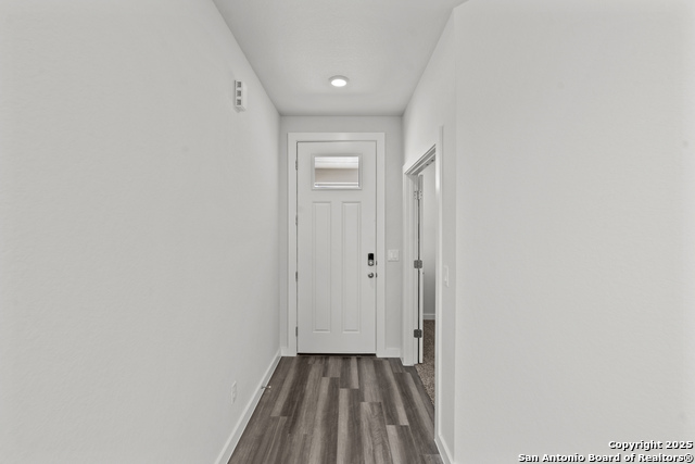 Listing photo id 1 for 14735 Sweet Clover