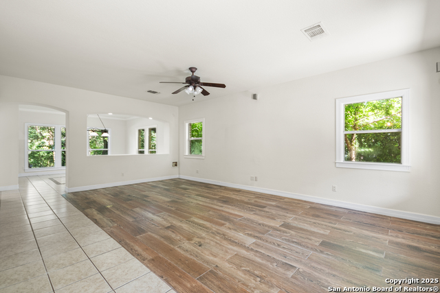 Listing photo id 8 for 15125 Flying Circle