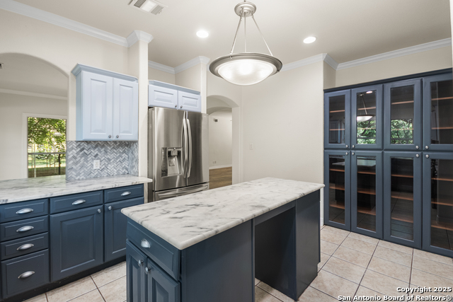 Listing photo id 16 for 15125 Flying Circle