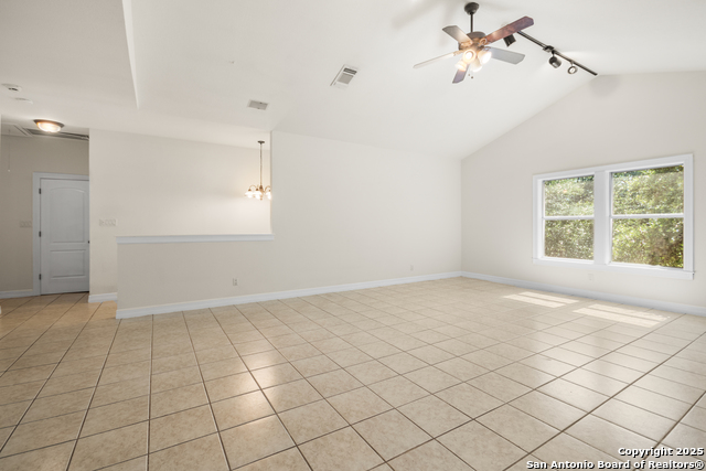 Listing photo id 19 for 15125 Flying Circle