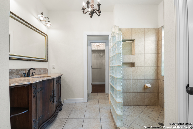 Listing photo id 23 for 15125 Flying Circle