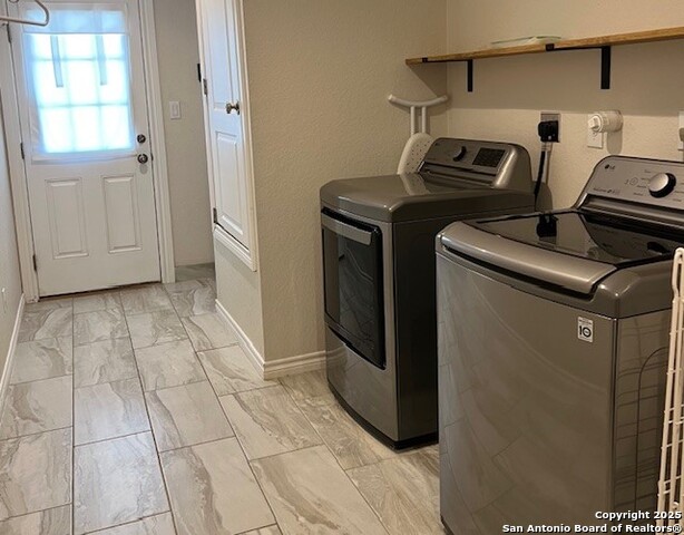 Image 13 of 21 For 4807 Casa Bello