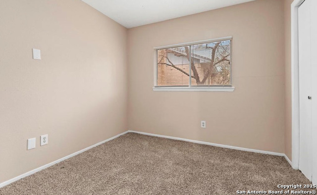 Listing photo id 15 for 4530 Quailgate