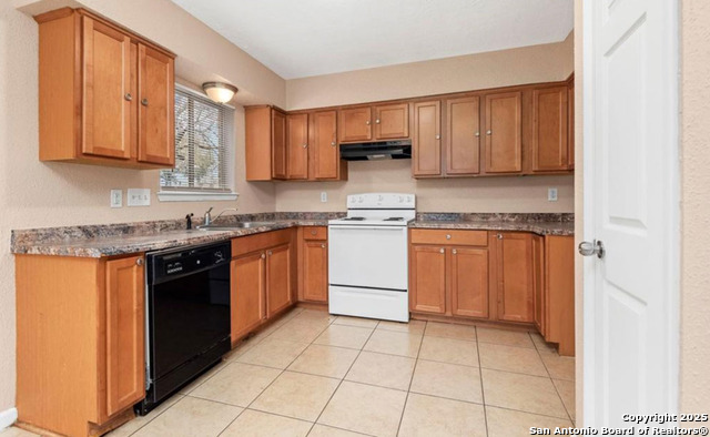 Listing photo id 2 for 4530 Quailgate