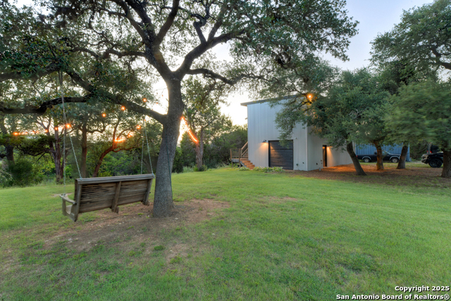 Image 34 of 66 For 1855 Texas Oaks