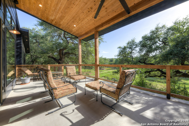 Image 57 of 66 For 1855 Texas Oaks