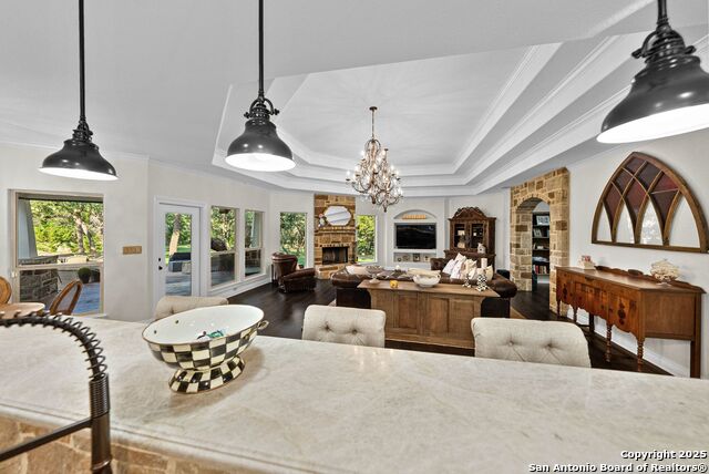 Listing photo id 16 for 1409 Glenwood Loop