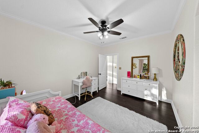 Listing photo id 38 for 1409 Glenwood Loop