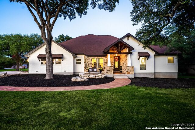 Listing photo id 56 for 1409 Glenwood Loop