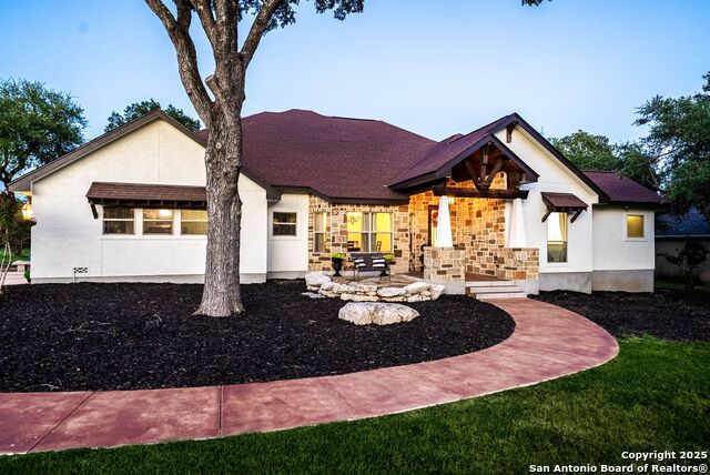 Listing photo id 58 for 1409 Glenwood Loop