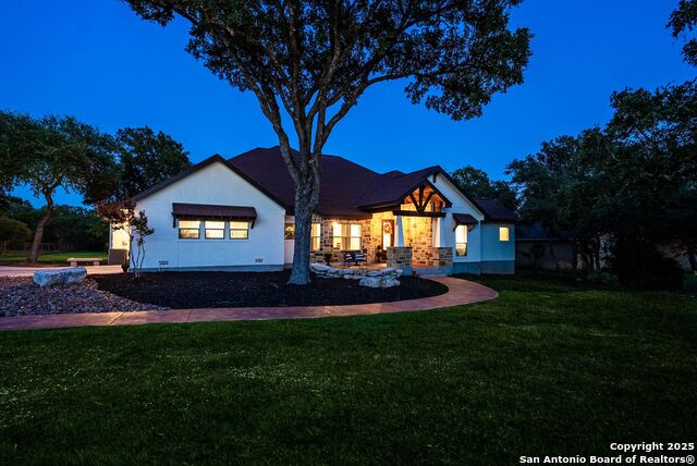 Listing photo id 62 for 1409 Glenwood Loop