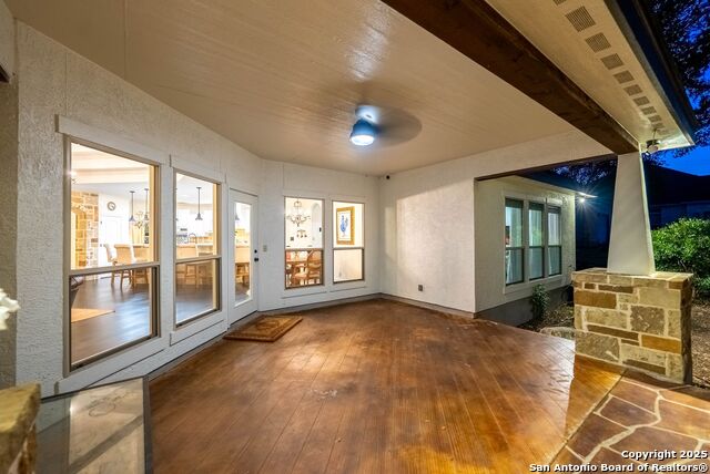 Listing photo id 67 for 1409 Glenwood Loop