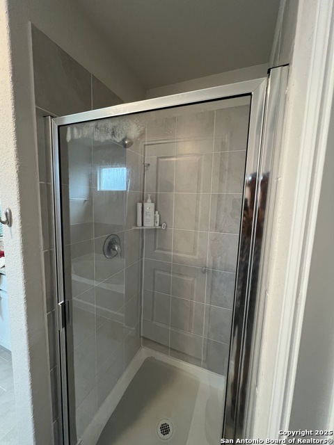 Image 22 of 52 For 317 Denison Dam