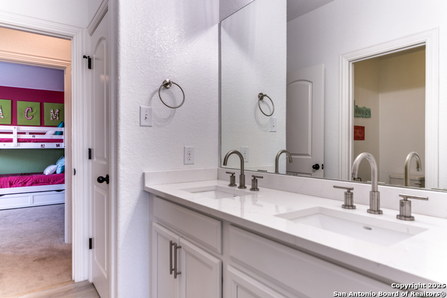 Image 18 of 35 For 7903 Ashfield Way