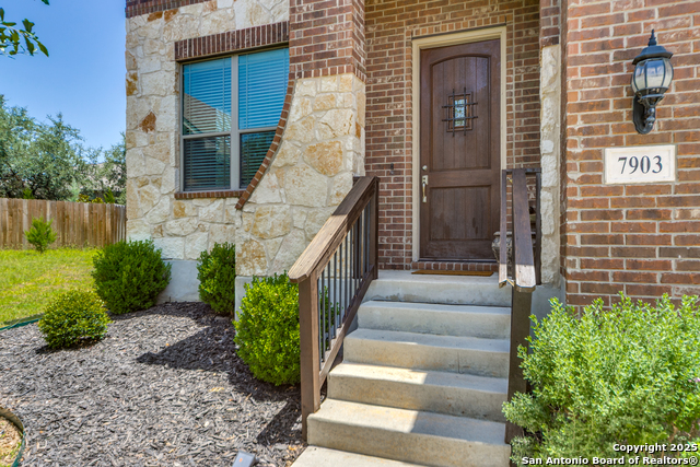 Image 3 of 35 For 7903 Ashfield Way