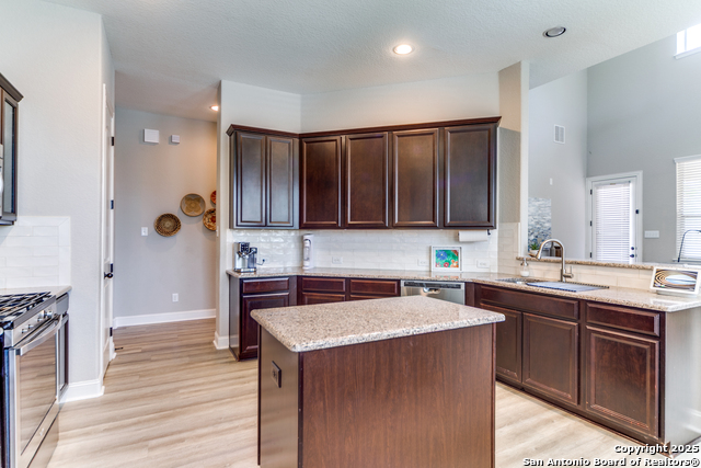 Image 6 of 35 For 7903 Ashfield Way