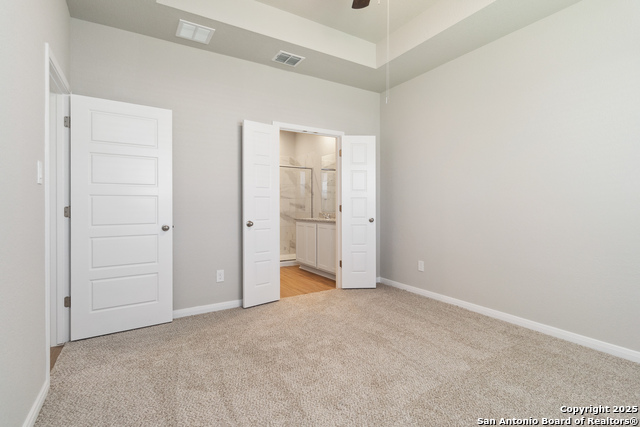Listing photo id 20 for 414 Cross Barn Blvd
