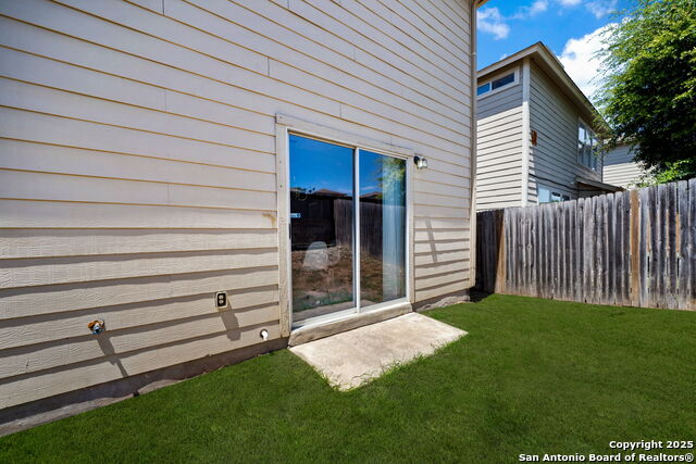 Image 16 of 17 For 6626 Rosewood Crst