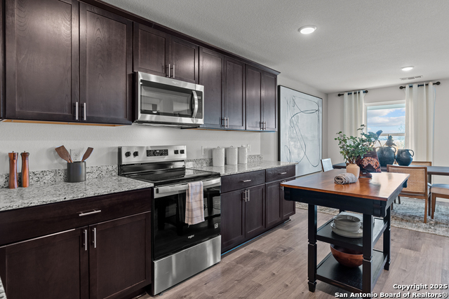 Image 12 of 28 For 141 Country Elm Lane