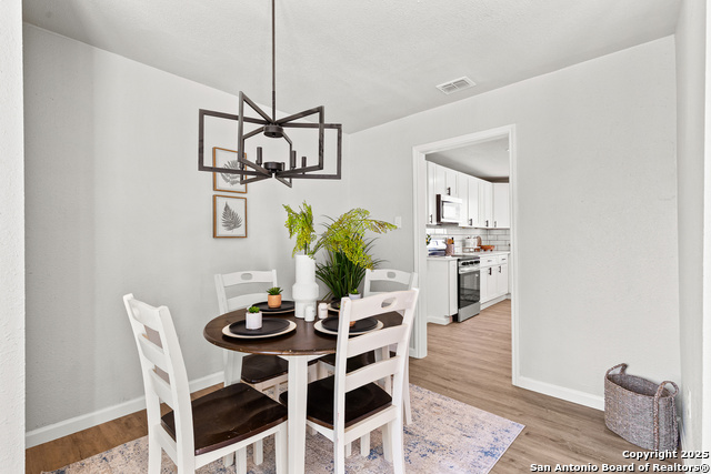 Image 11 of 26 For 2630 Kings Hwy W